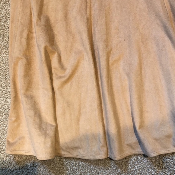 White House black market ultrasuede camel color swing midi skirt flare bottom 2 - Picture 6 of 9